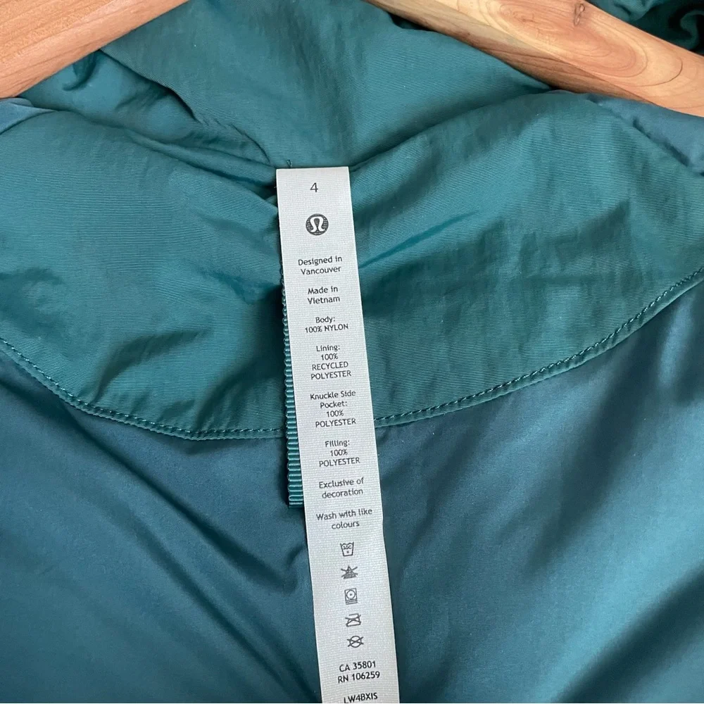 NWT Lululemon Always Effortless Insulated Jacket Green Jasper Size 4 - Picture 3 of 14